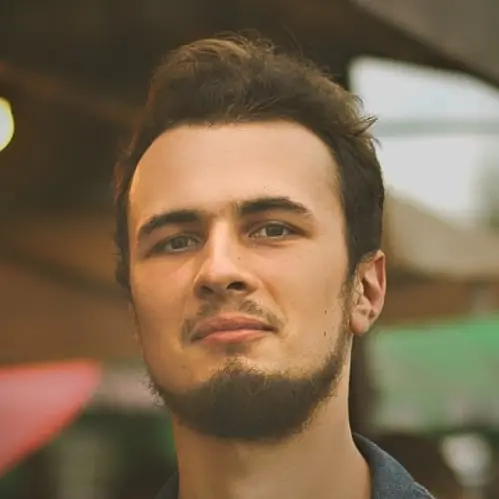 Богдан Довгалюк